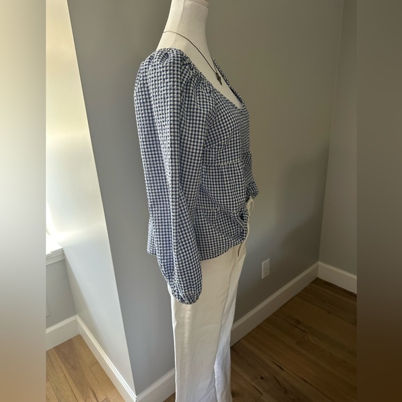 Old Navy Ruffled Top - Picture 4 of 8